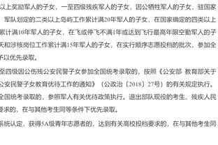 投篮&罚球一个不丢砍下三双：史上仅约基奇、威少等4人做到